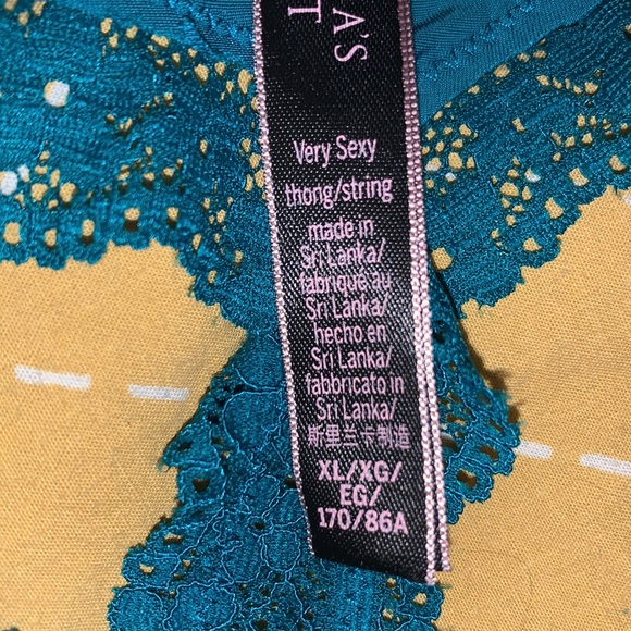 Two NWT PANTIES~Thongs. ;green lace + 1 more - Picture 9 of 9